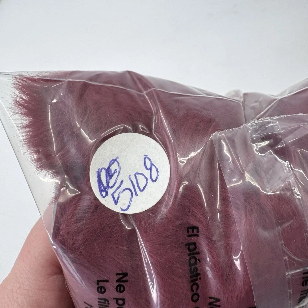 Canada Weather Gear Women's Burgundy Faux Fur Fuzzy Mittens One Size Wine Red